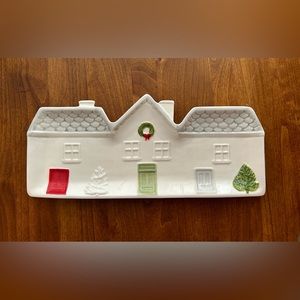 St. Nicholas Square serving plate. 6” x 13.5”